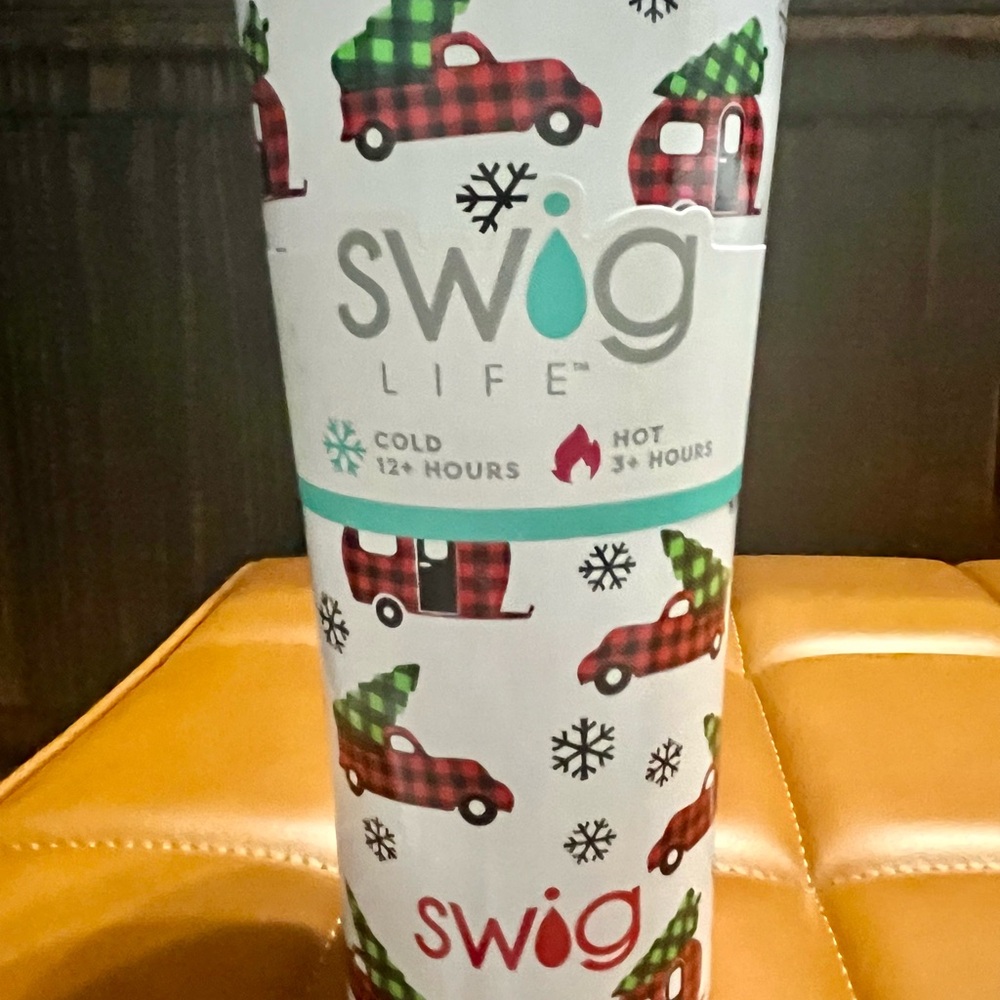 Swig Life Festive 22oz Tumbler with Holiday Design